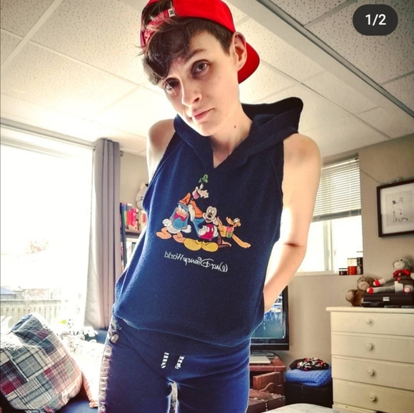 Decent condition sleeveless Disney hoodie - Picture 6 of 6